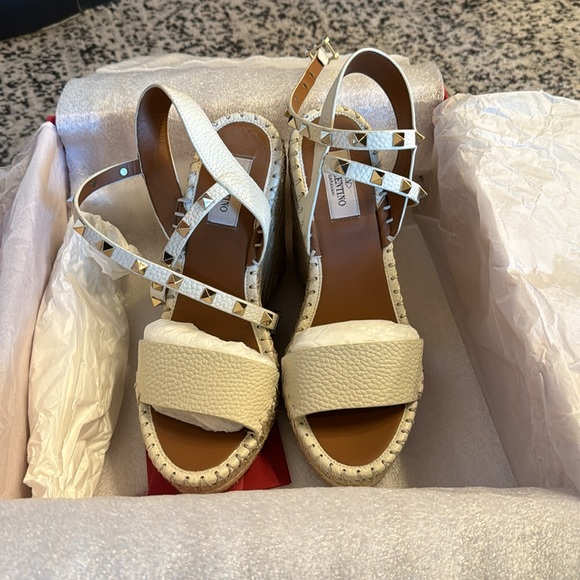 Valentino Women's Rockstud Double Espadrille Wedge Sandals Cream Size 38 - Picture 4 of 6
